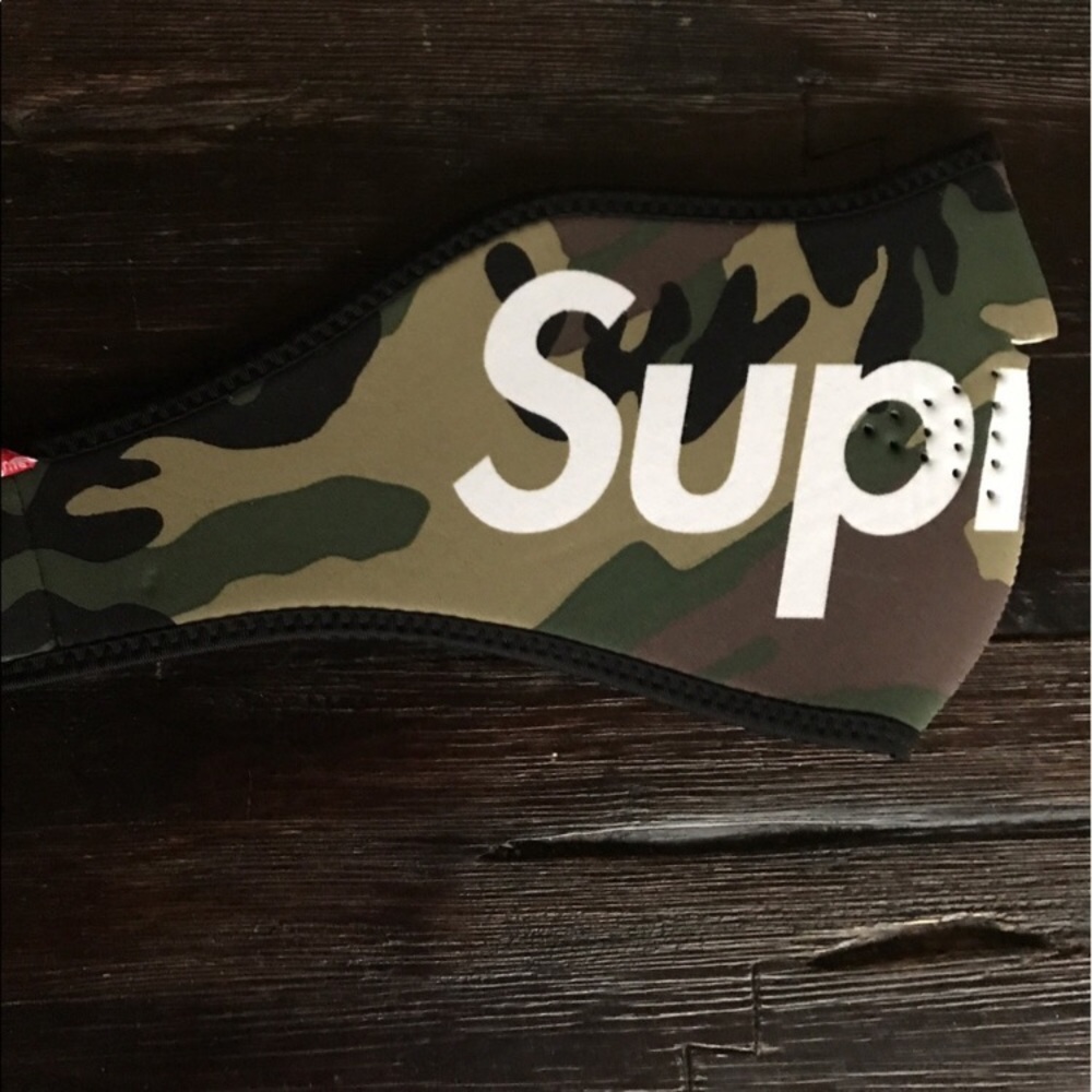 Supreme camo face ski mask