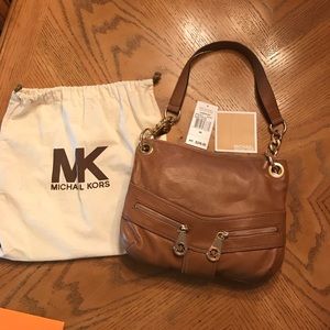 Michael Kors Jamesport shoulder purse