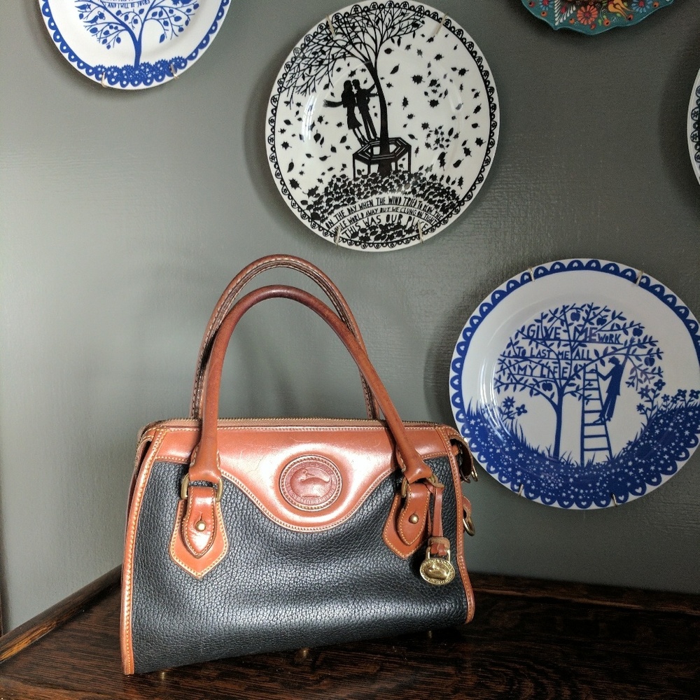Vintage (80's) Dooney & Burke Leather Hand Bag