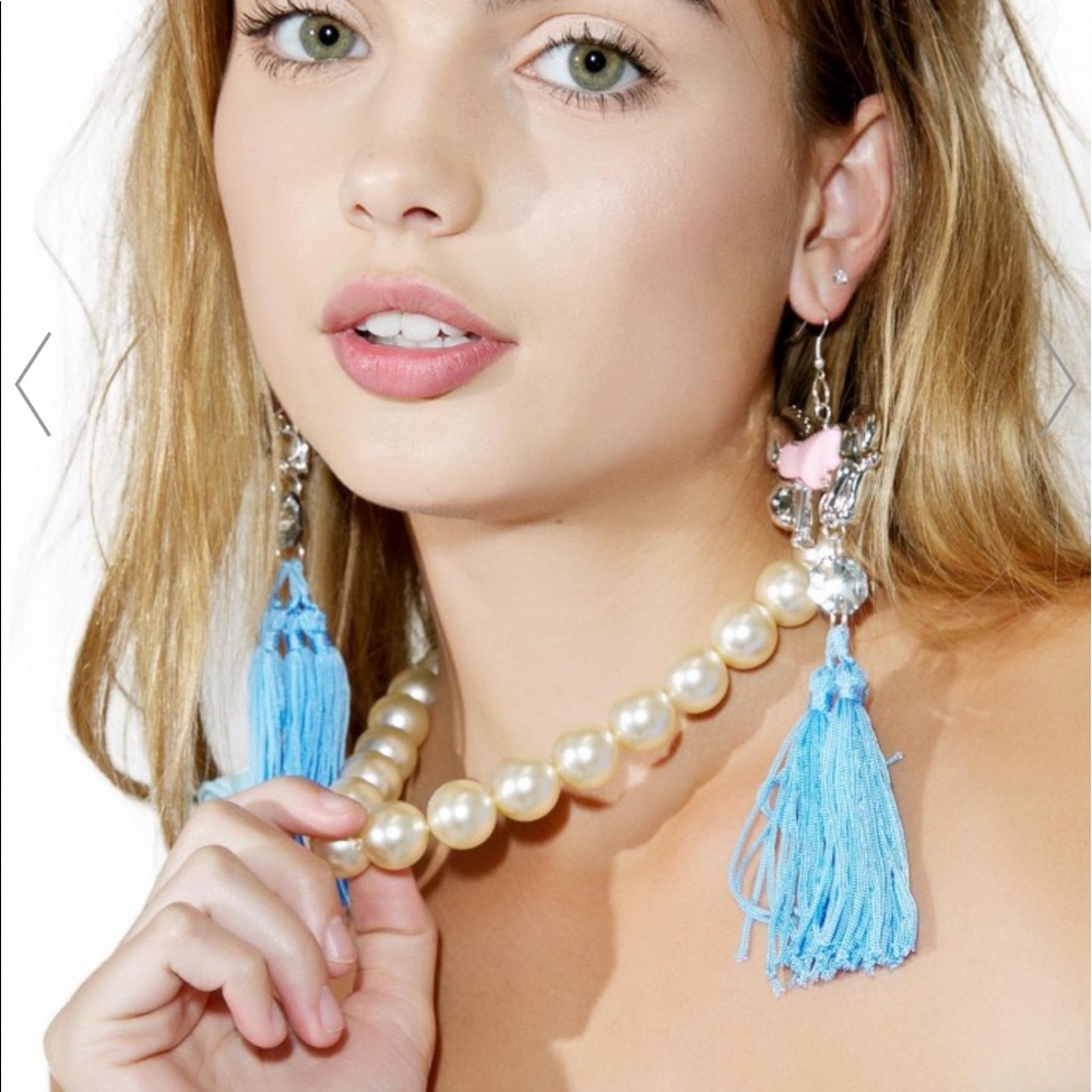 Super cute pearly punk necklace