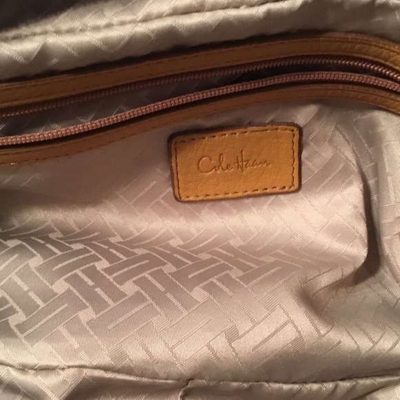 ..Cole Haan E/W Triple Zip Village Bag - Picture 7 of 8