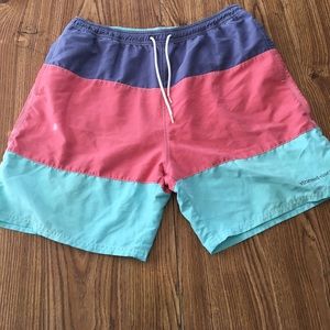 Vineyard vines Chappy trunks