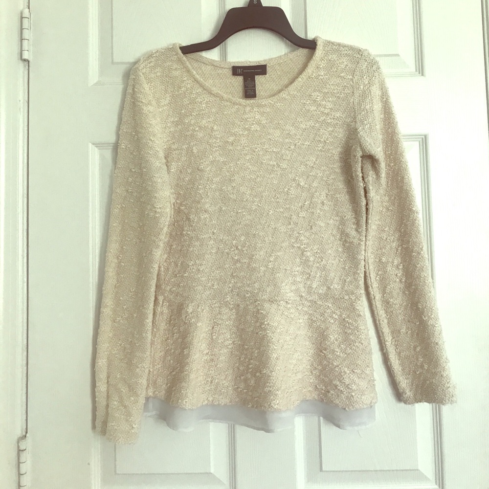 Cream Blouse with gold and white details