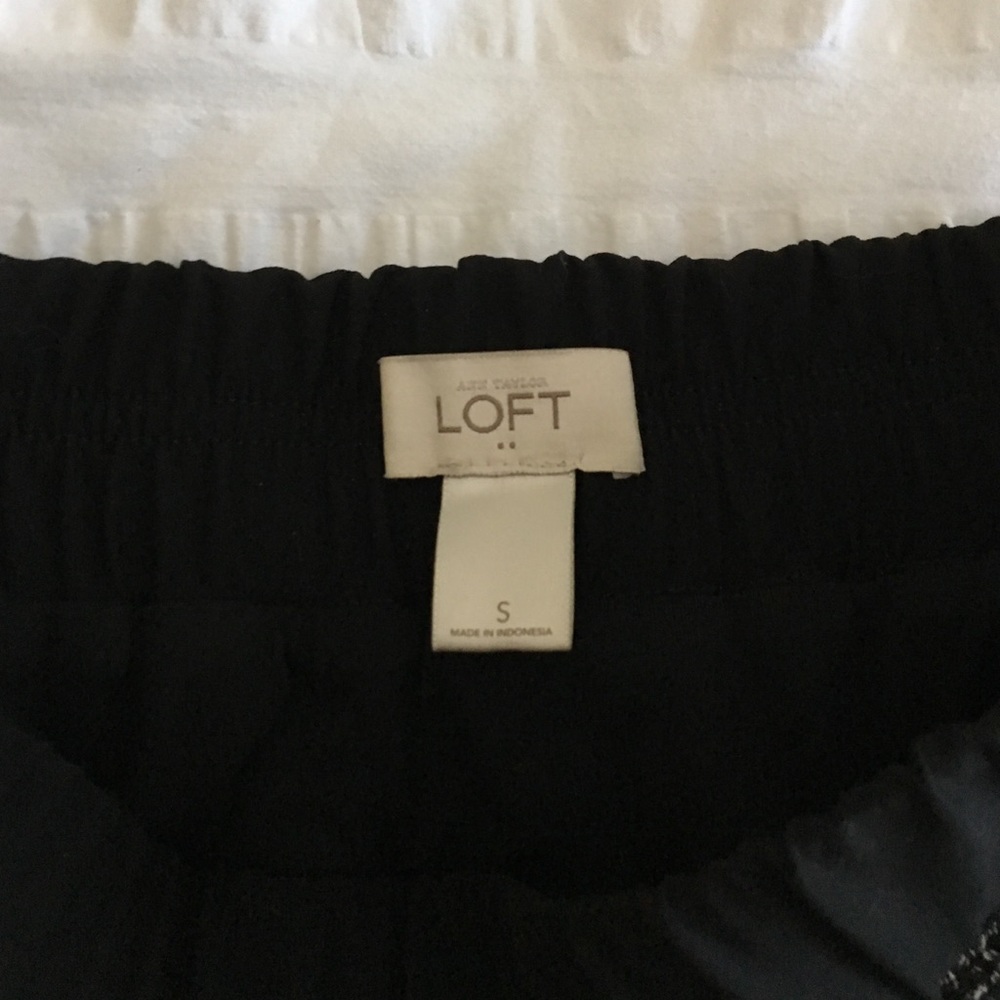 Loft Black and White Skirt - Picture 2 of 2