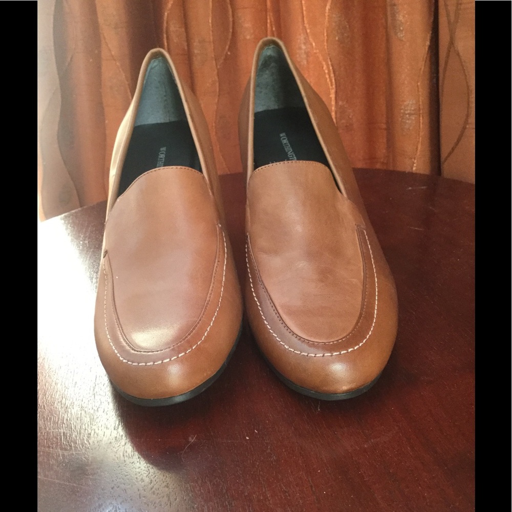 🥾Grab it while it lasts 🥾Worthington shoes