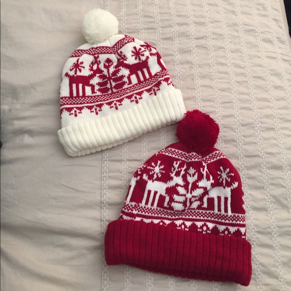 New women's beanies set of 2