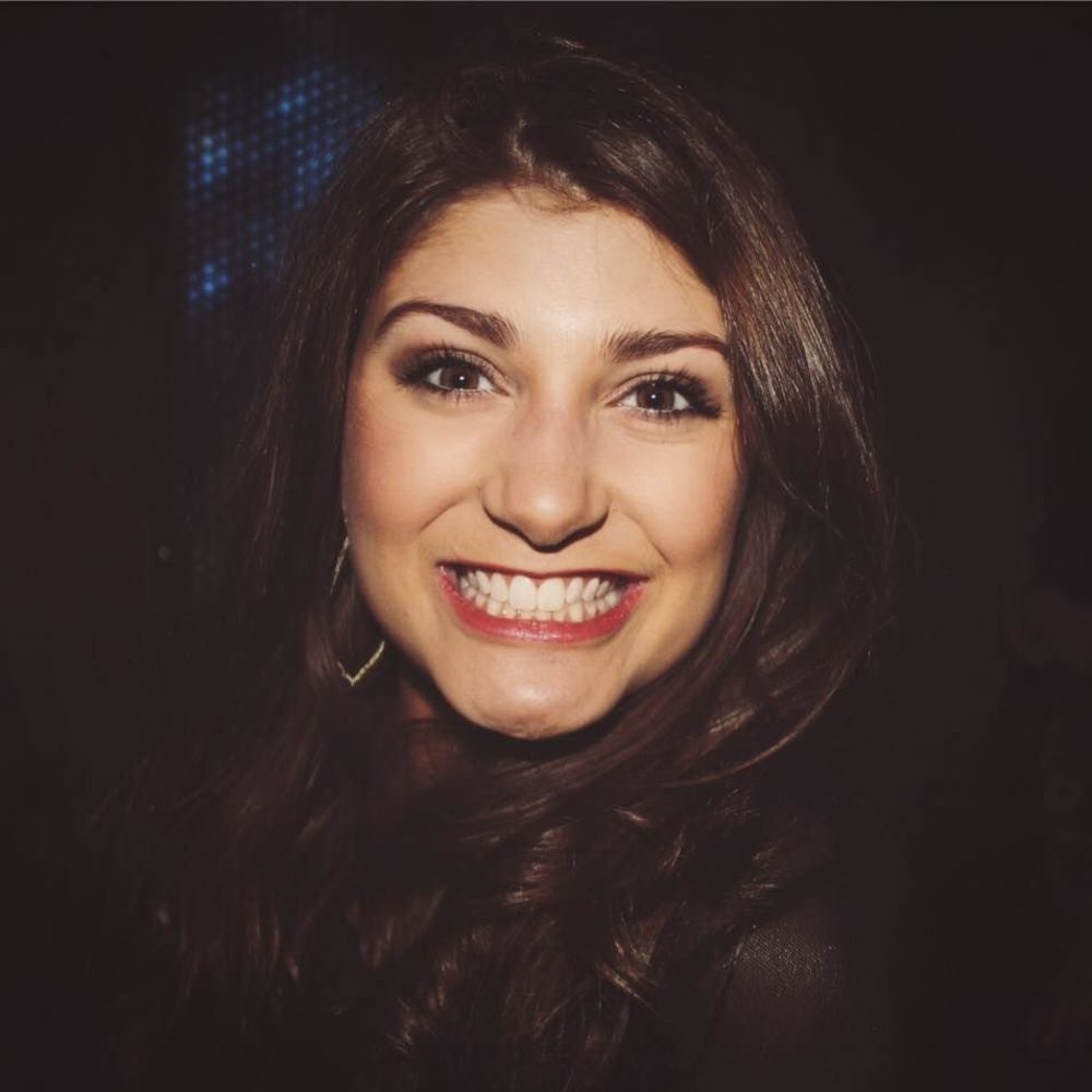 Meet your Posher, Isabella