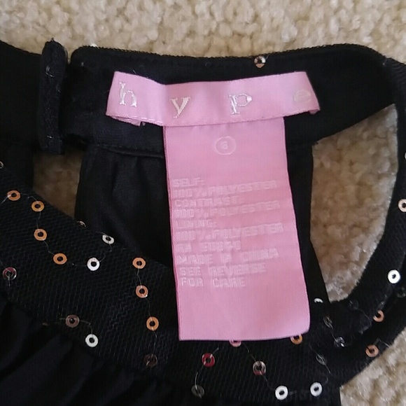 Dress - Picture 4 of 4