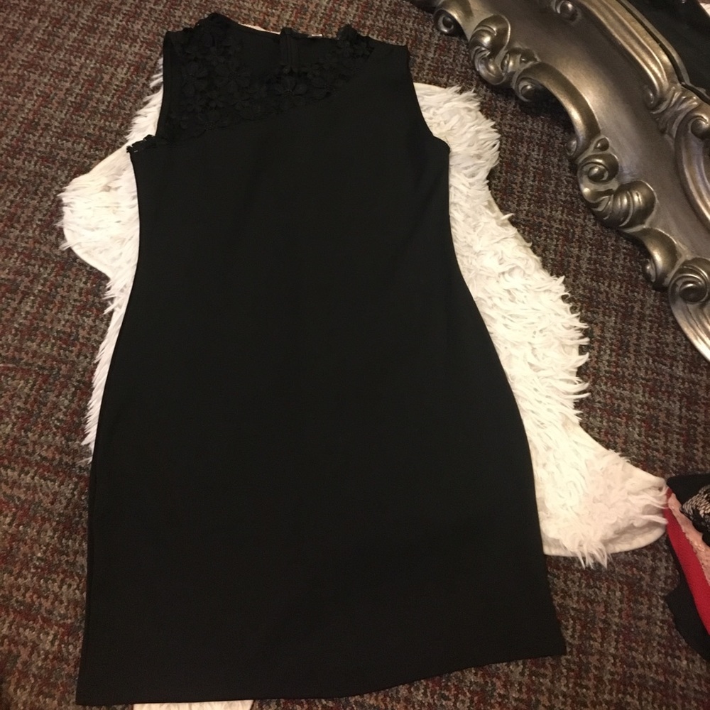 Black beautiful dress