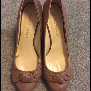 Franco Sarto sz 8 tan wedges