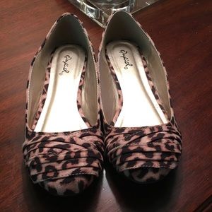 Leopard Flats