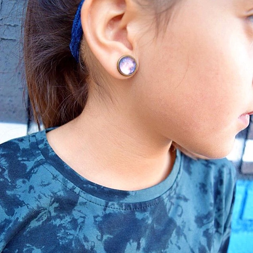 Galaxy Nebula Earrings - Picture 2 of 8