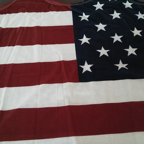 🇺🇸American Flag Shirt🇺🇸MUST BUNDLE! - Picture 3 of 8
