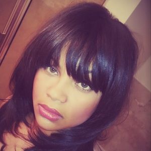 Meet your Posher, Tina