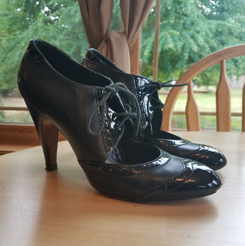 Mary Jane Pumps