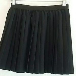 Divided by H&M Pleated Skirt
