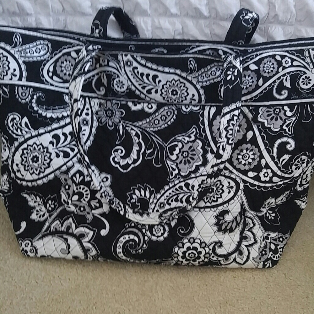 Vera Bradley tote bag
