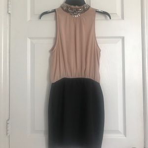 Peachy and Black Party Dress 💖