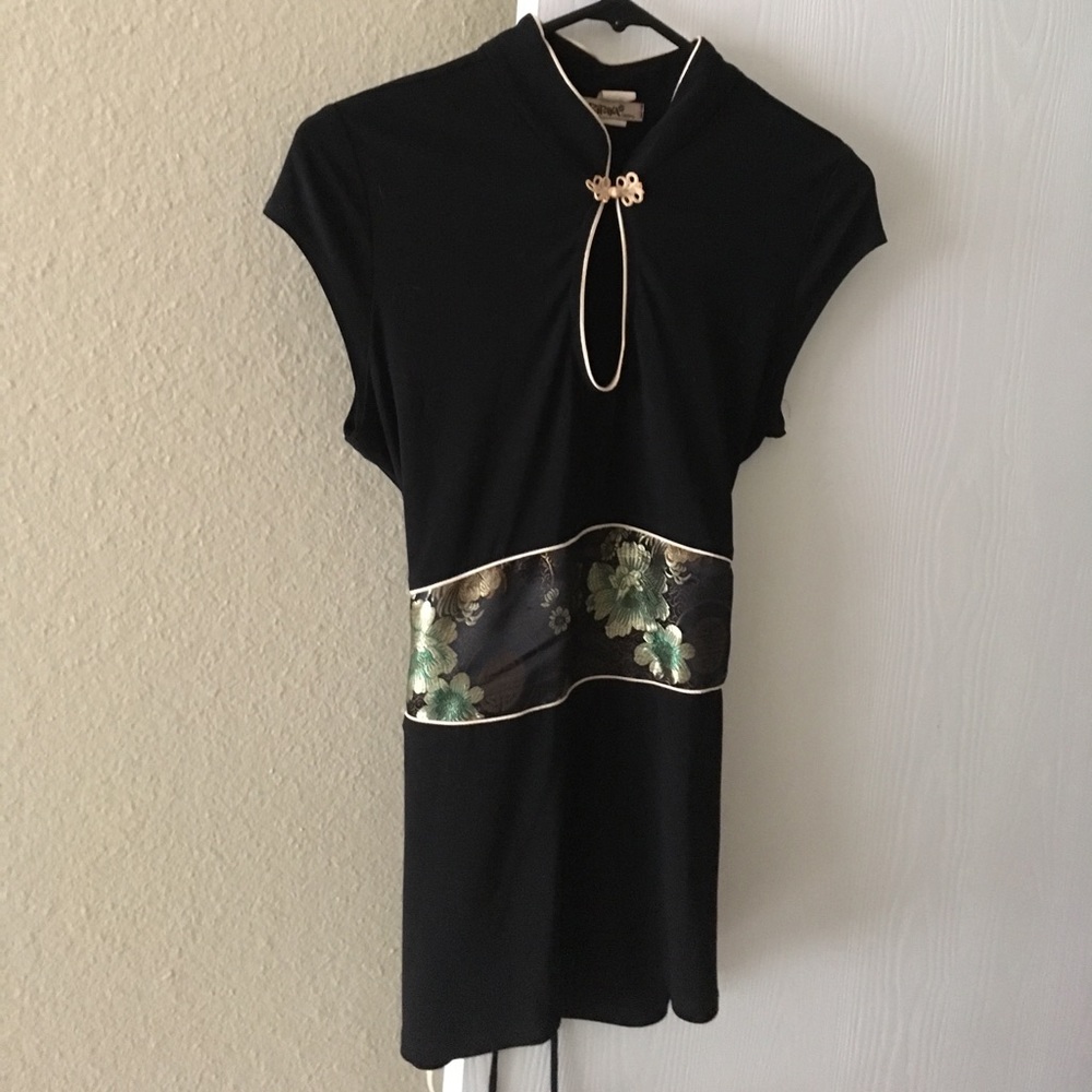 Oriental top