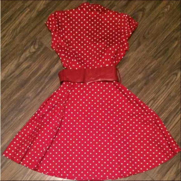 Polka dot women's dress size medium - Picture 3 of 4