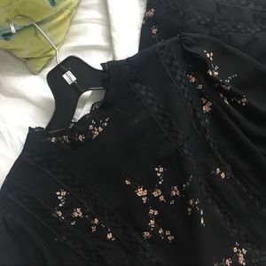 Reformation Dresses - Reformation Florence Wildflower Print Mini Dress 8 Reformation Dresses - Reformation Florence Wildflower Print Mini Dress 8