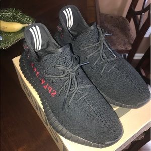 Yeezy 350 v2 breds size 10