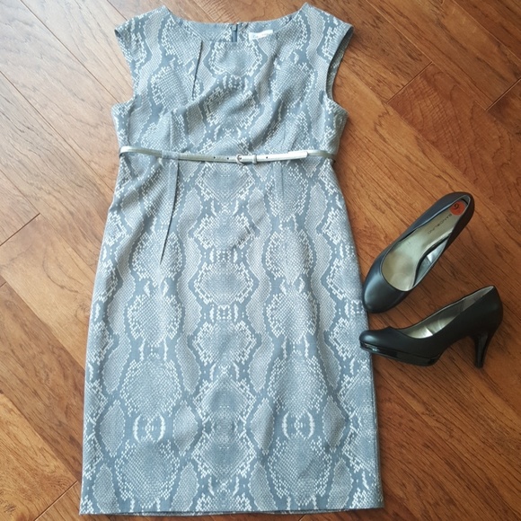 💸SOLD💸Calvin Klein Snakeskin Printed Dress - Picture 2 of 4