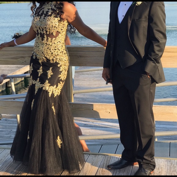 black and red flower dress Black Sweetheart Long Sleeves Mermaid Prom Dress With Appliques – TANYA  BRIDAL main image 1