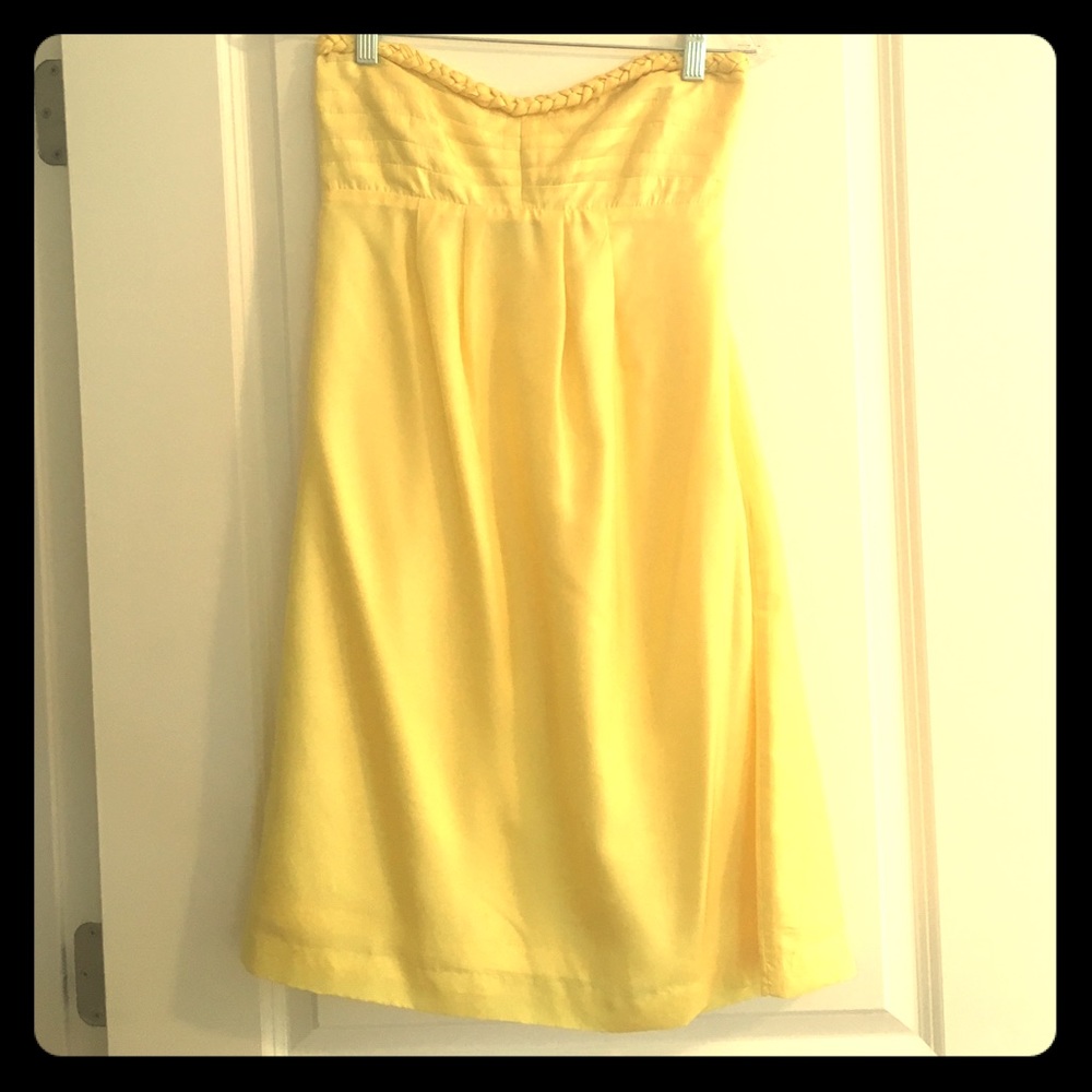 Strapless yellow dress