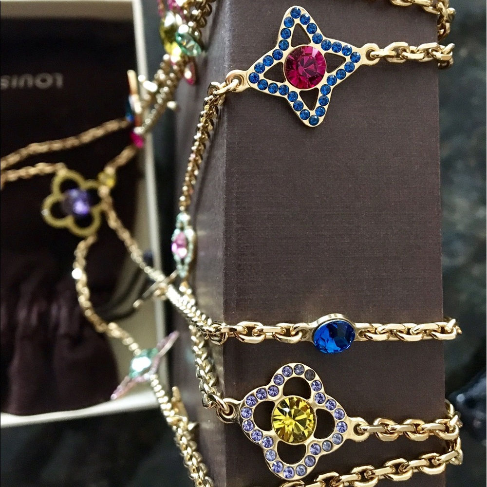 Louis Vuitton Sautoir authentic 42cm long.