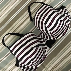 Cacique- Lane Bryant Convertible Bra 42DDD