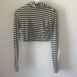 Crop top turtle neck