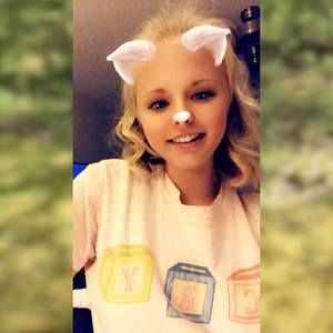 Meet your Posher, Kristen