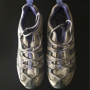 Like New Merrell Women's Hiking Shoes sz 7