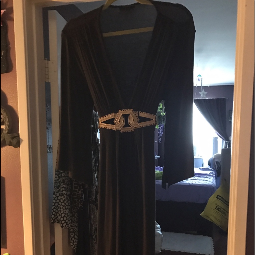 GORGEOUS DRESS!!