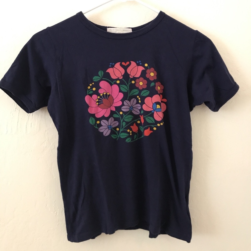 urban outfitters tee