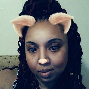 Meet your Posher, Shae