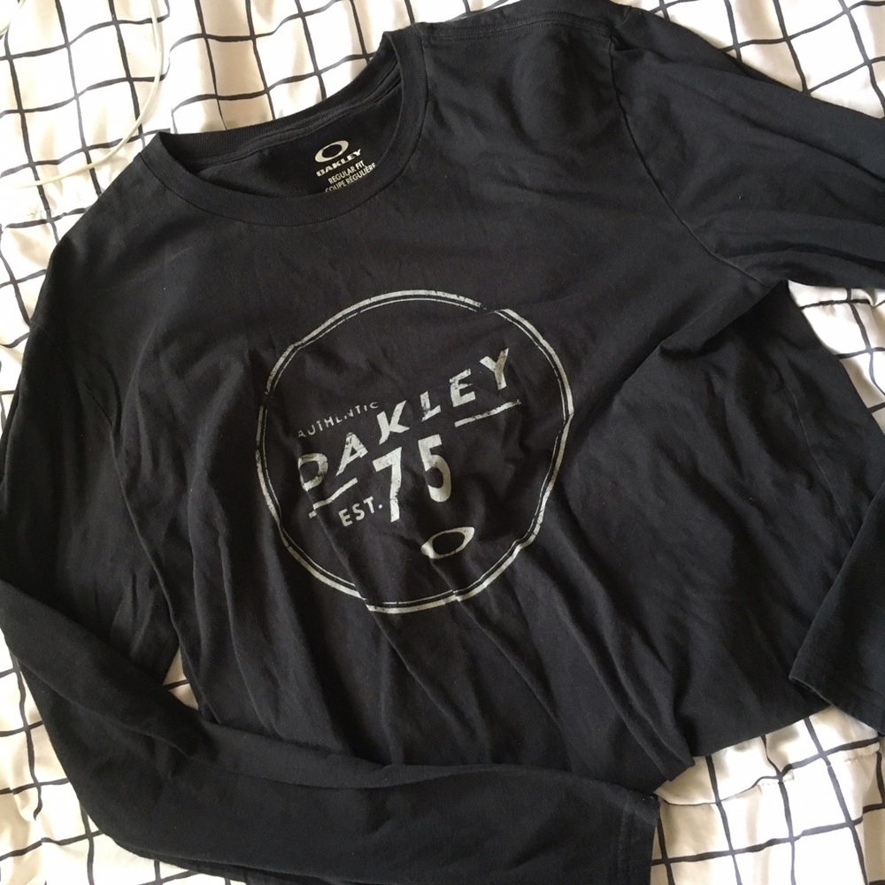 Oakley long sleeve