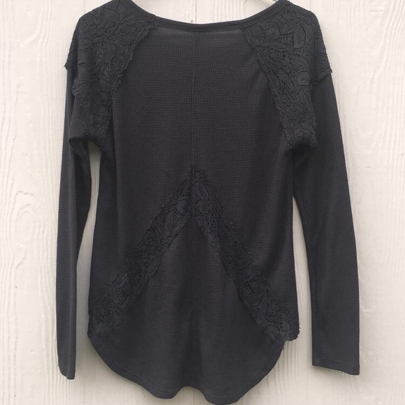 long sleeve shirt - Picture 2 of 2