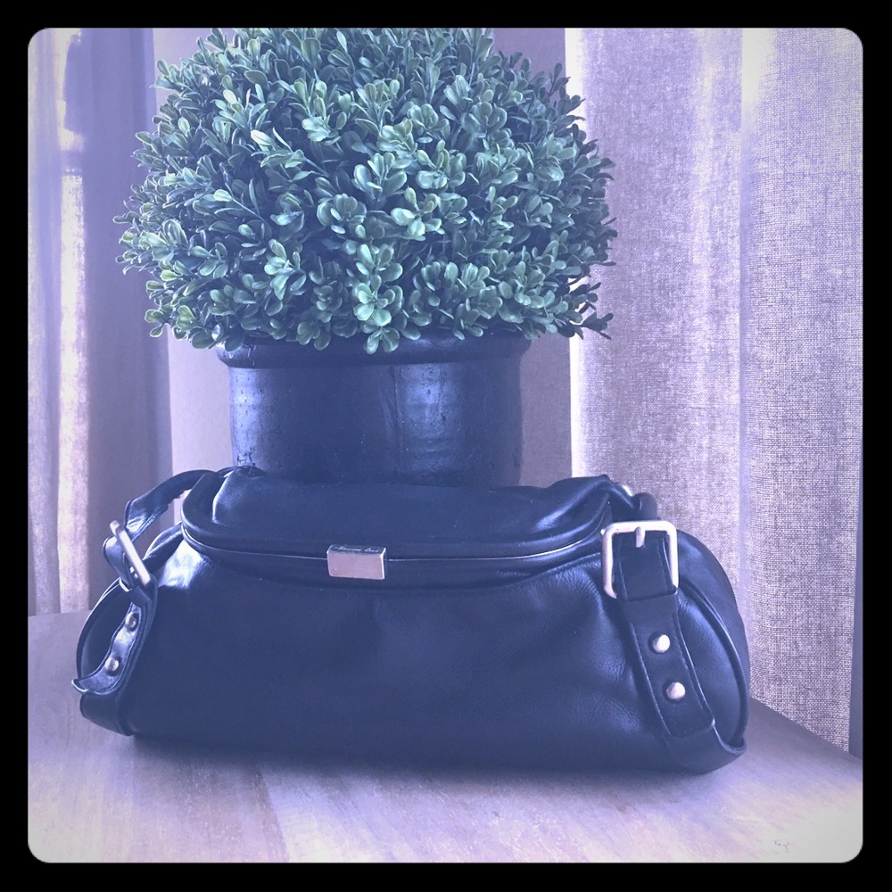 Kenneth Cole Bag