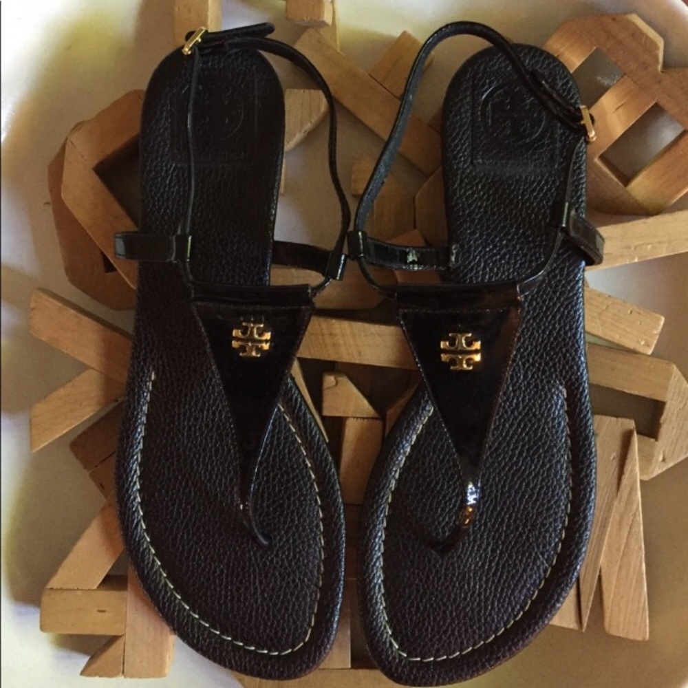 Reposhing Tory Burch sandal