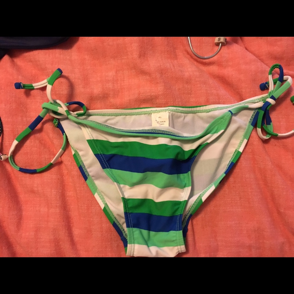 Bikini bottom