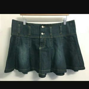 Bebe pleated denim mini skirt
