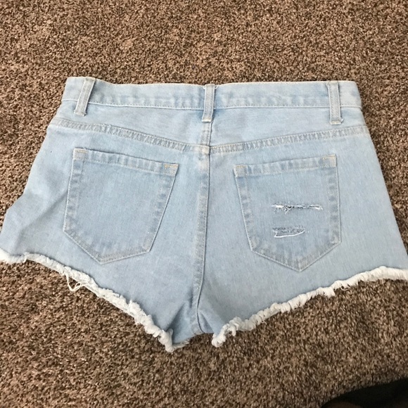 Forever 21 jean shorts - Picture 2 of 3