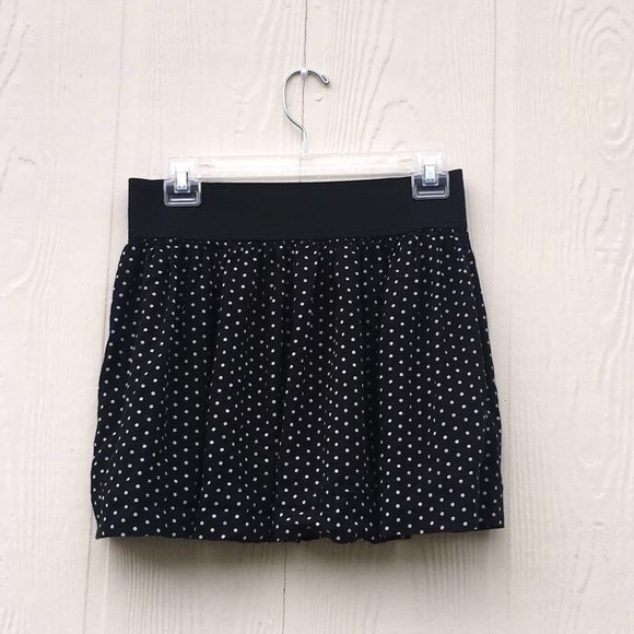 skirt - Picture 2 of 2