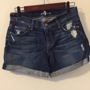 7 for all mankind shorts.