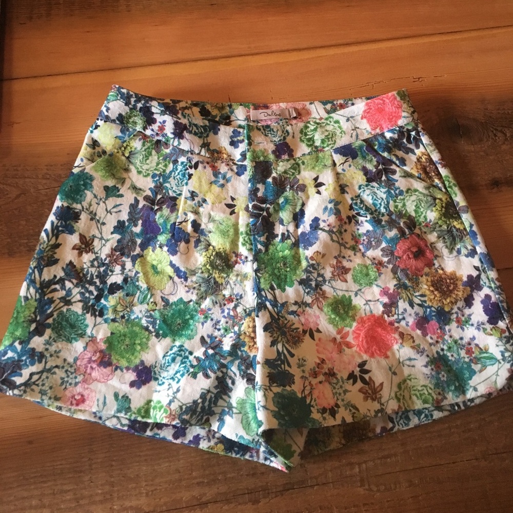Floral printed high waist short