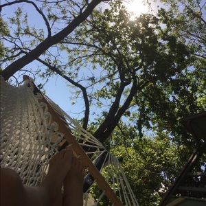 Meet your Posher, Edith