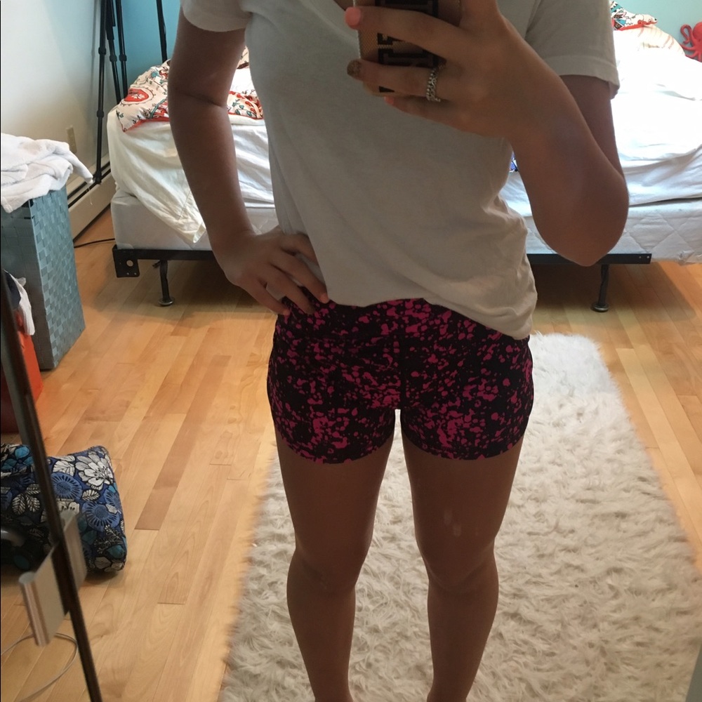 BRAND NEW Z by Zella Workout Shorts