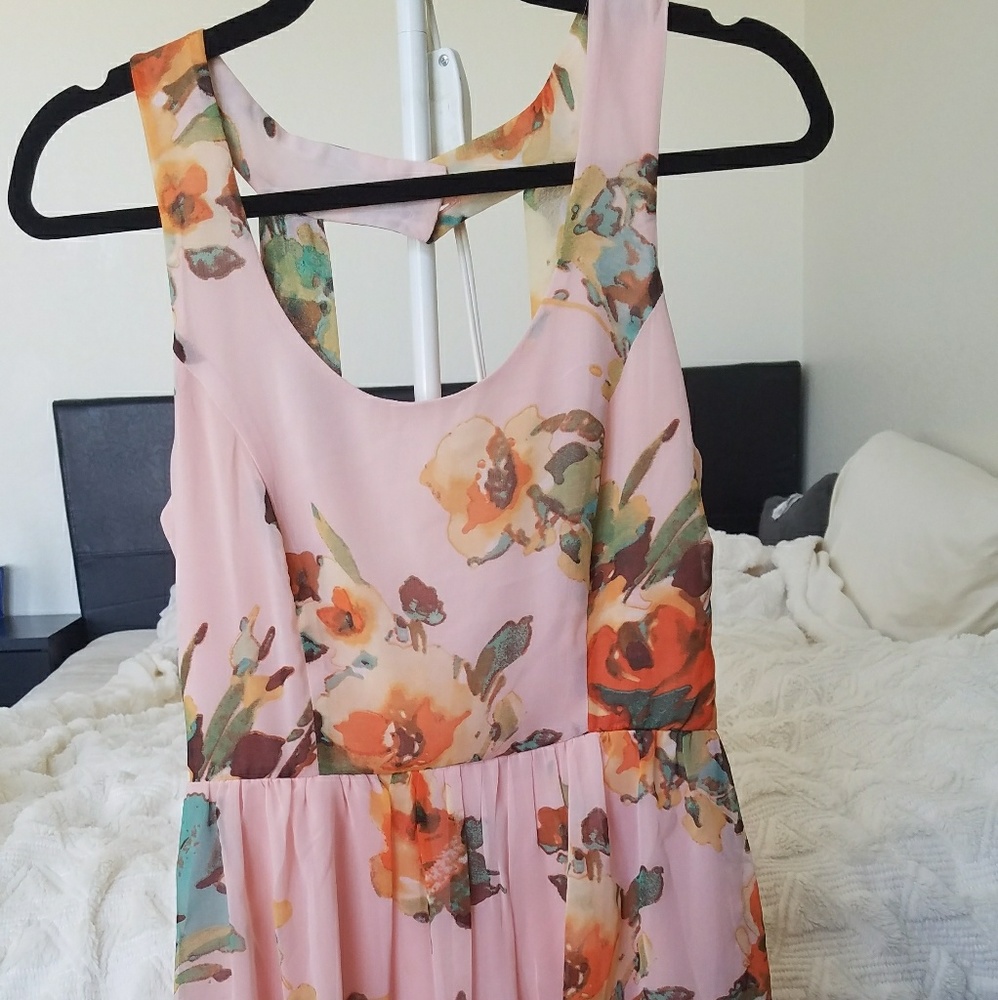 Open back floral Forever 21 summer dress